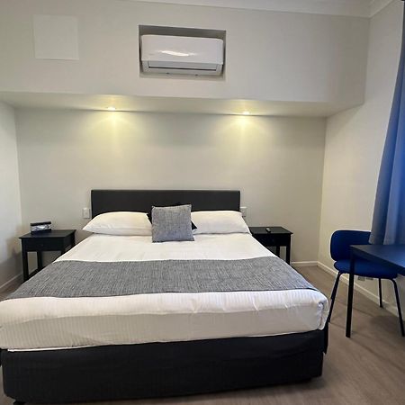 Puffers Inn Loganholme Екстериор снимка