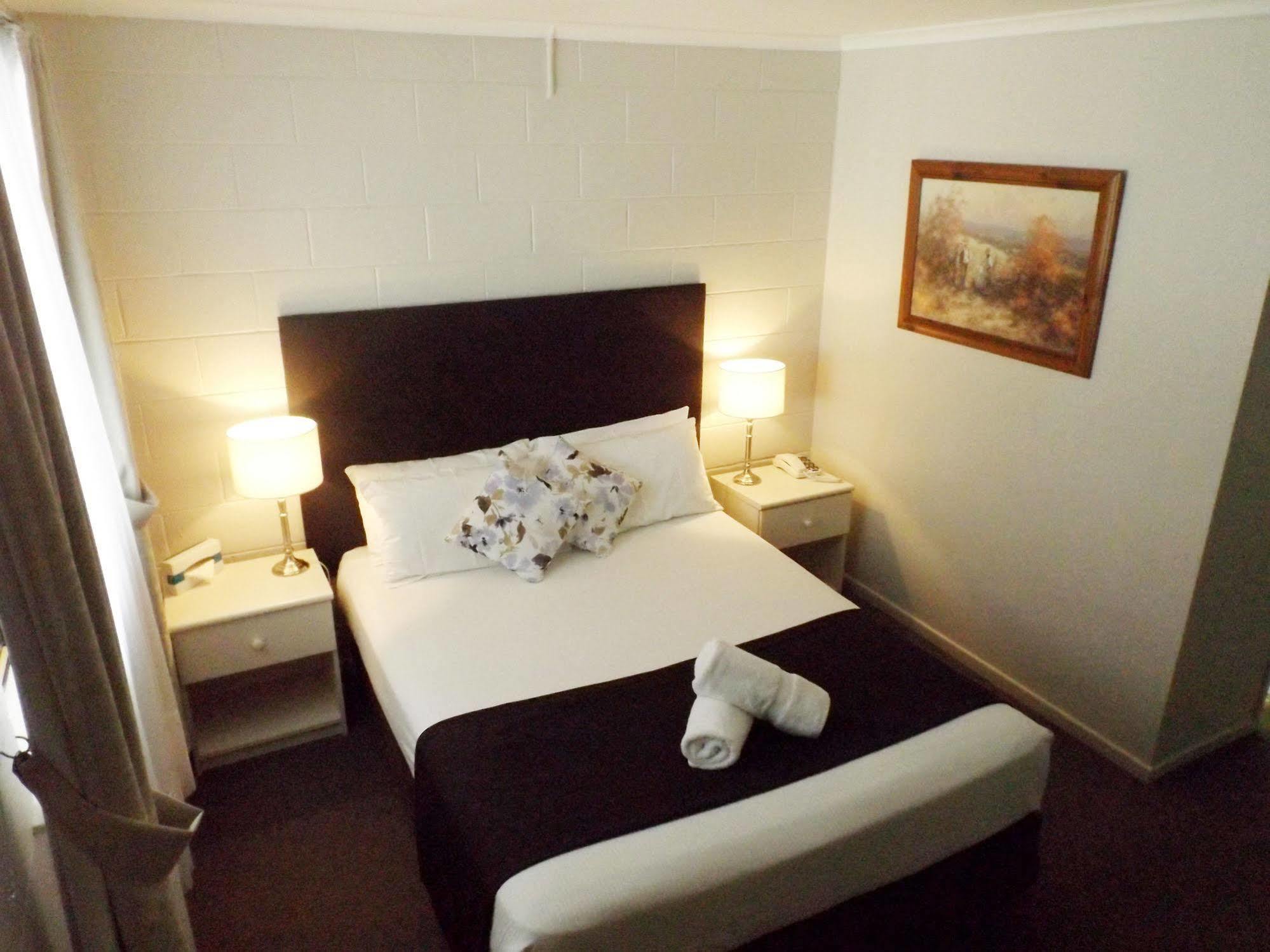 Puffers Inn Loganholme Екстериор снимка