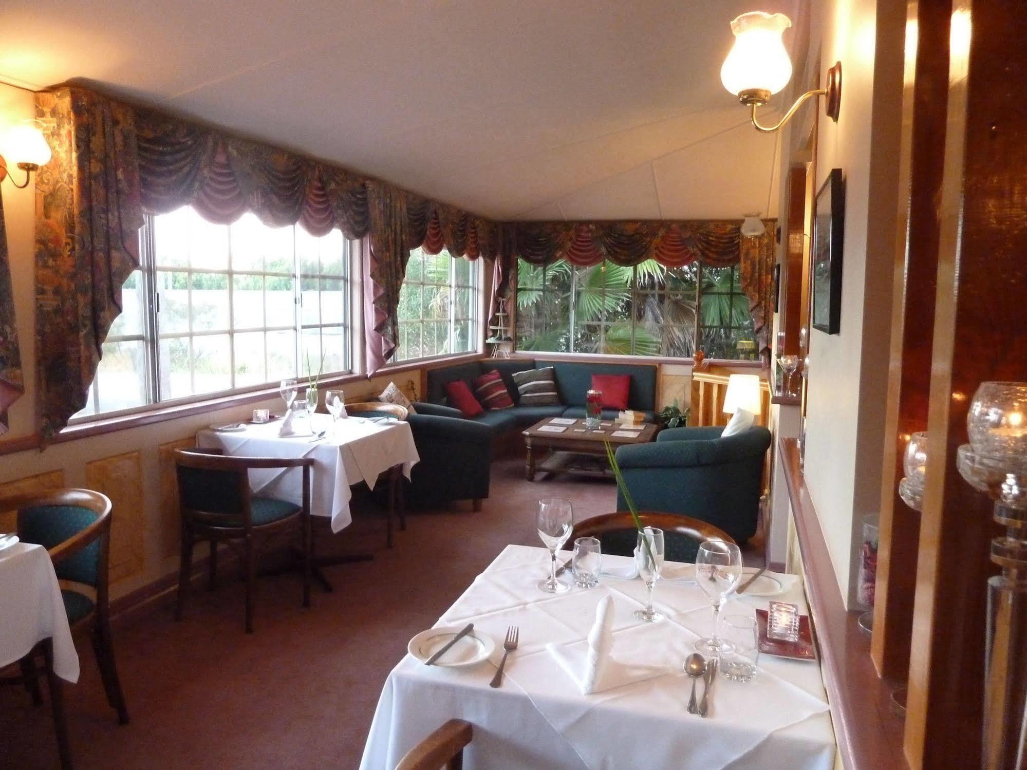 Puffers Inn Loganholme Екстериор снимка